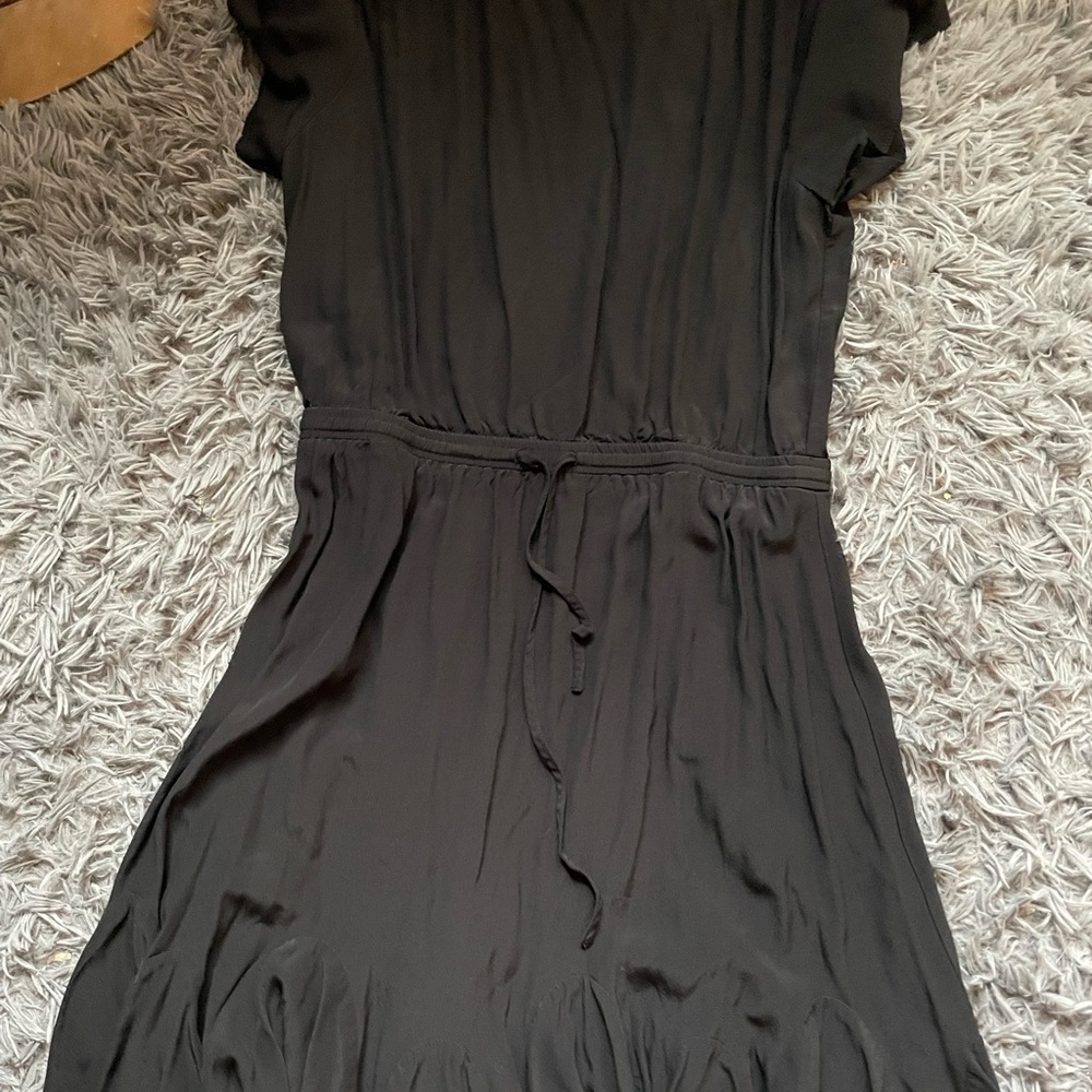 Size medium casual dress with stretchy waistband